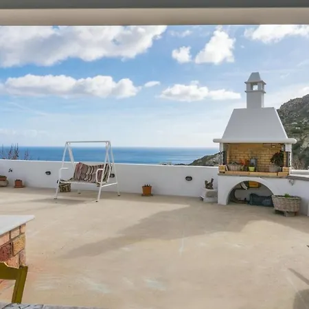 Komia Sea View Traditional Villa Exterior photo
