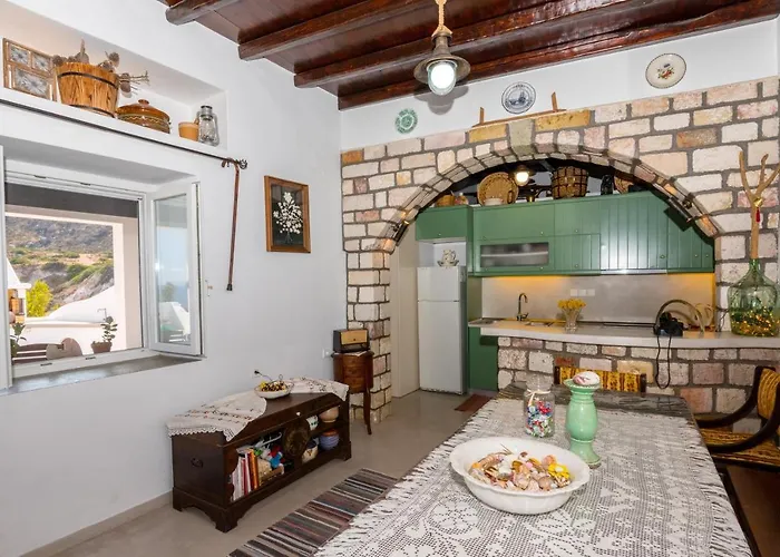 Komia Sea View Traditional